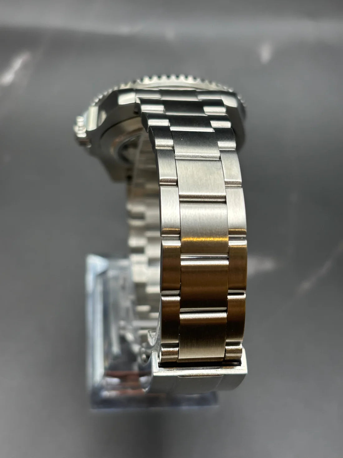 Sub-Diver "Kermit" - Reloj personalizado con acero inoxidable 316L y movimiento NH35 | XP Watch Co.