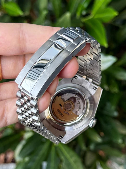 Sky-Dweller "Verde oliva" - Reloj personalizado con movimiento automático NH35 y acero inoxidable 316L | XP Watch Co.