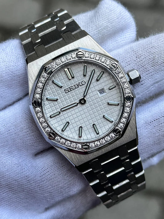 ROAK "Diamond" White para Mujer - Reloj personalizado con cristal de zafiro y acero inoxidable 316L | XP Watch Co.