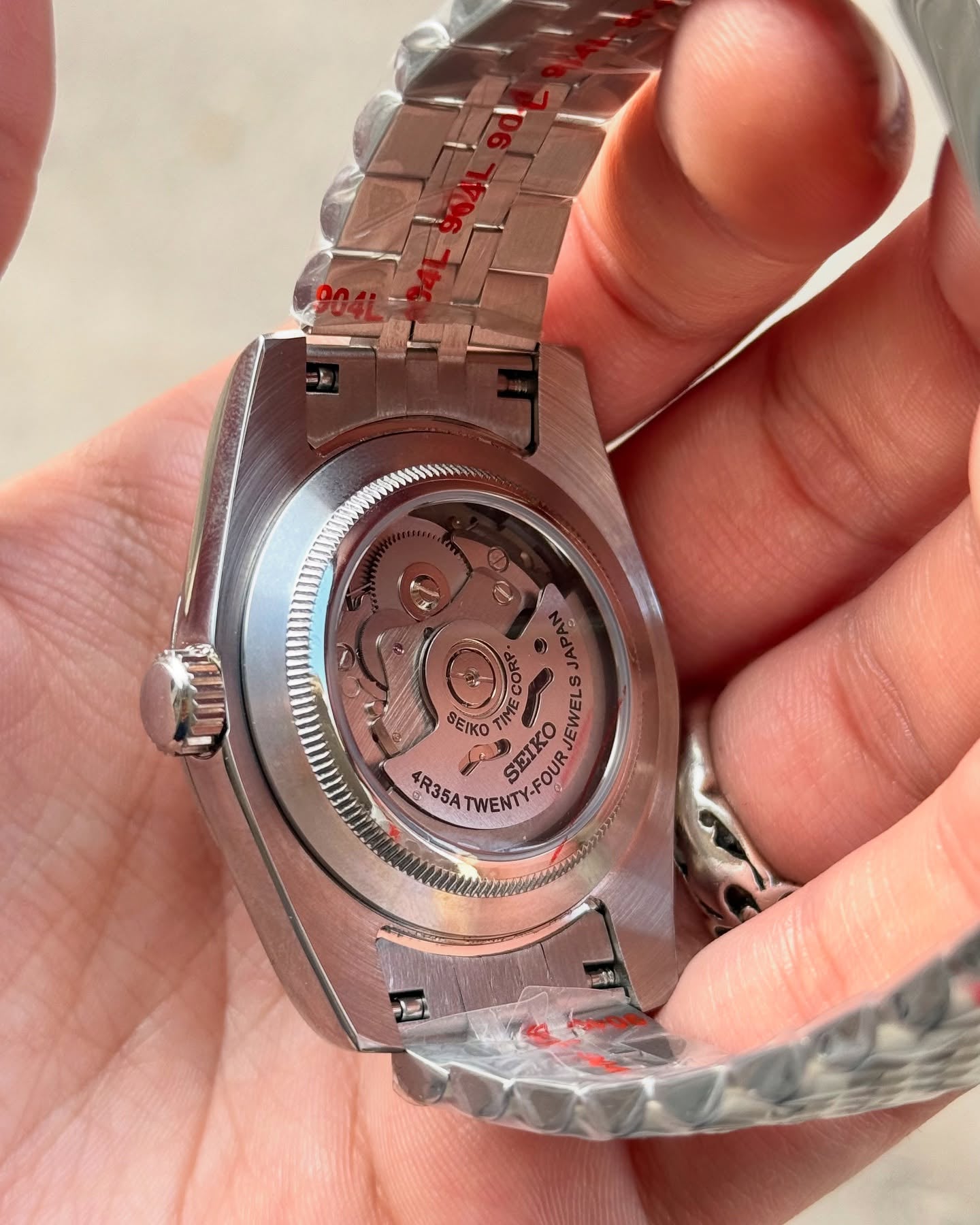 Ladyjust "Ice Blue Diamond" - Reloj personalizado con movimiento automático NH35 y acero inoxidable 316L | XP Watch Co.