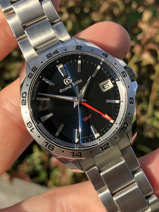 Grandko Mod XP Mod GMT Dual-Time 39.5mm | Deep Black con movimiento NH70, acero 316L y cristal zafiro | XP Watch Co.