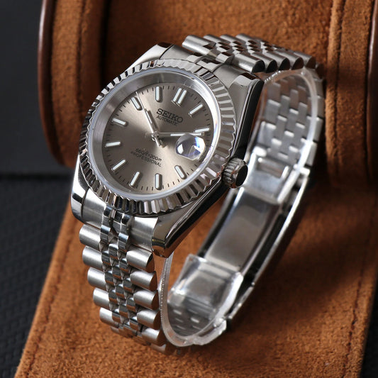 DJ-Fluted "Champagne" - Reloj personalizado con cristal de zafiro y acero inoxidable 316L | XP Watch Co.