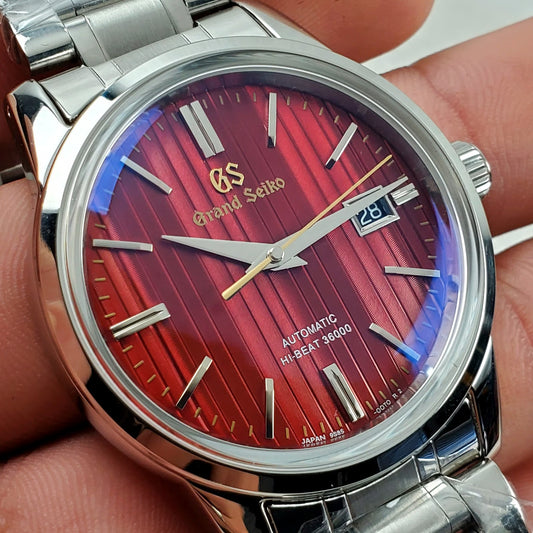 Reloj Grandko Mod 39.5mm | Deep Burgundy Texture - Reloj personalizado con cristal de zafiro y movimiento NH35 | XP Watch Co.