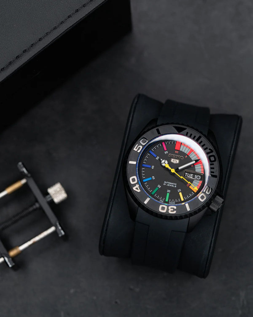Seimod Black Rainbow - Reloj personalizado con movimiento automático NH35 y cristal de zafiro | XP Watch Co.