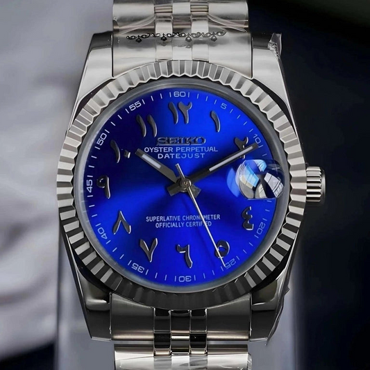 DJ-Fluted "Sunburst Blue" Árabe - Reloj personalizado con cristal de zafiro y acero inoxidable 316L | XP Watch Co.