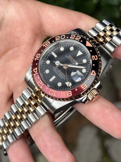 GMT Dual-Time Dual-Time "Two-tone Coke" (Rootbeer) - Reloj personalizado con cristal de zafiro y acero inoxidable 316L | XP Watch Co.