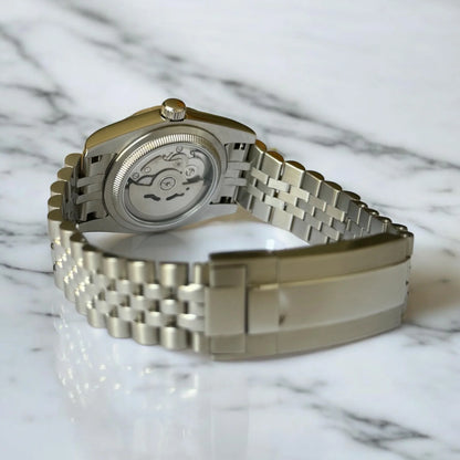 DJ-Fluted "Black Textured" Árabe - Reloj personalizado con movimiento automático NH35 y acero inoxidable 316L | XP Watch Co.