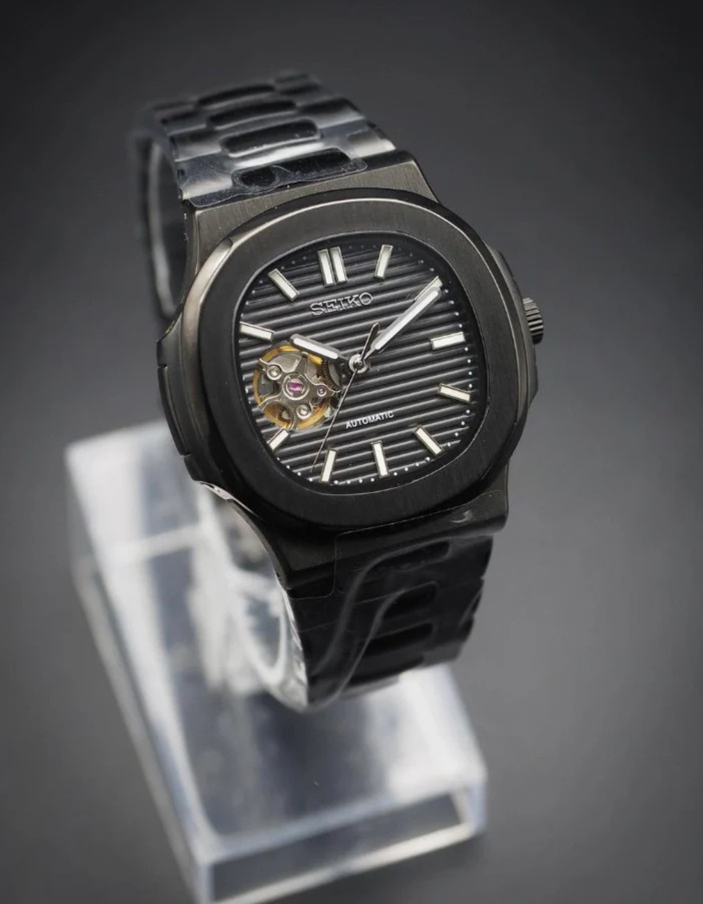 Nautic "Open Heart" Blackout - Reloj personalizado con movimiento automático NH35 y acero inoxidable 316L | XP Watch Co.