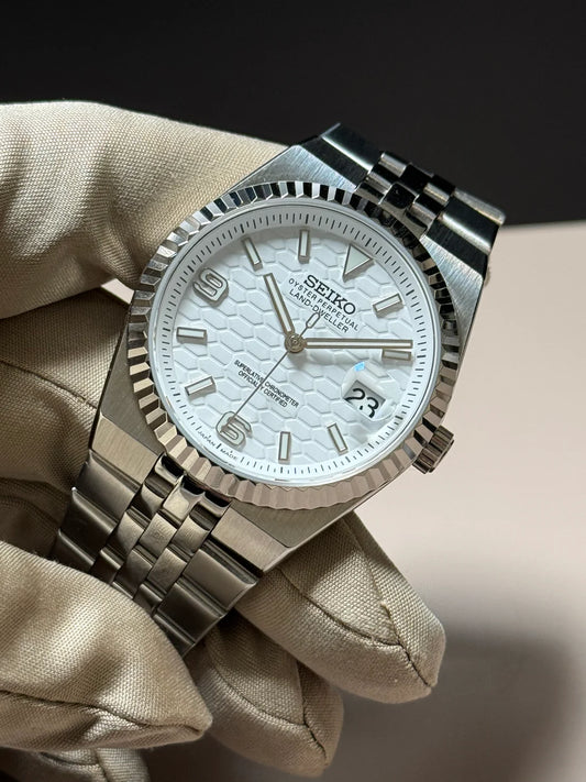 Land-Dweller Mod "White Sunburst" - Reloj personalizado con movimiento automático NH35 y cristal de zafiro | XP Watch Co.