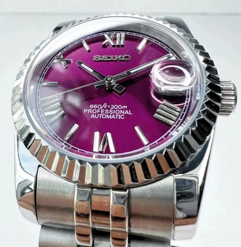 DJ-Fluted "Violet Purple" Roman - Reloj personalizado con cristal de zafiro y acero inoxidable 316L | XP Watch Co.
