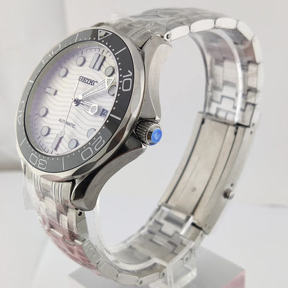 Mod Seamaster Diver White - Bond 007 - Reloj personalizado con movimiento automático NH35 y cristal de zafiro | XP Watch Co.