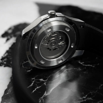 Aqua-Tropic Mod Silver - Reloj personalizado con movimiento automático NH35 y acero inoxidable 316L | XP Watch Co.