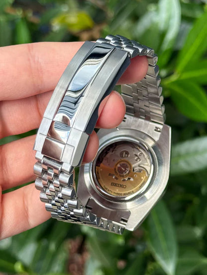 DJ-Fluted "Black" - Reloj personalizado con movimiento automático NH35 y acero inoxidable 316L | XP Watch Co.