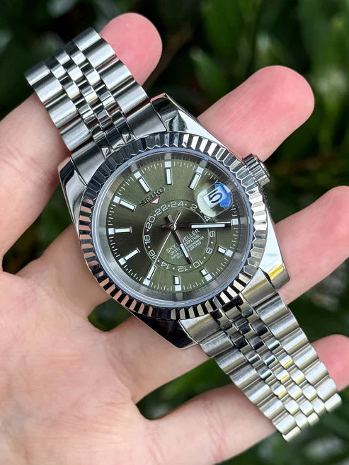 Sky-Dweller "Verde oliva" con movimiento NH35, cristal zafiro y acero 316L | XP Watch Co.