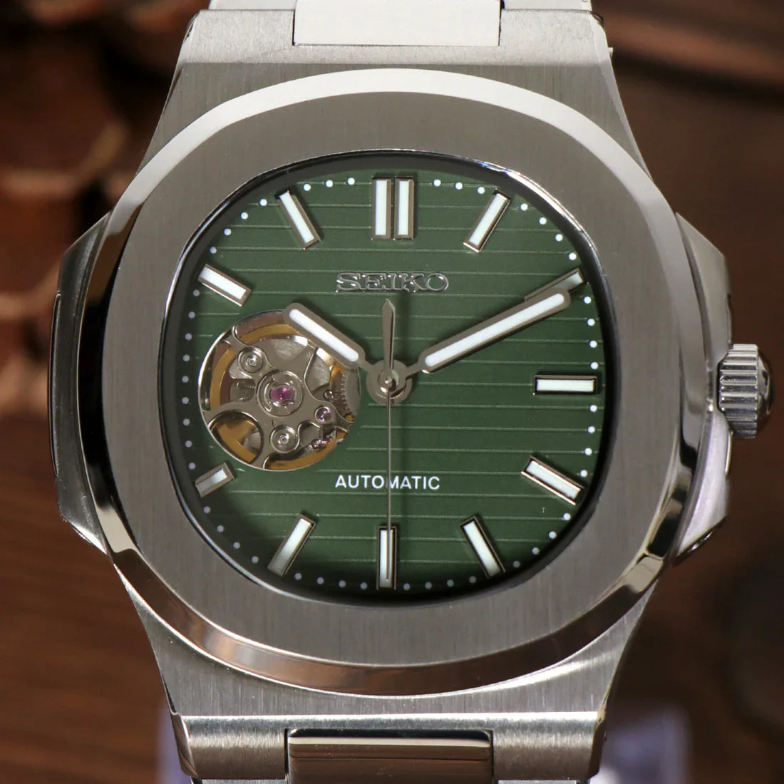 Nautic "Open Heart" Green - Reloj personalizado con movimiento automático NH35 y cristal de zafiro | XP Watch Co.