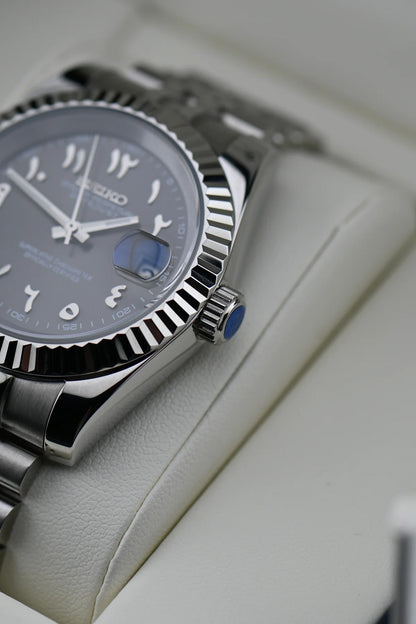 DJ-Fluted Mod "Grey Rhodium" Árabe - Reloj personalizado con cristal de zafiro y acero inoxidable 316L | XP Watch Co.
