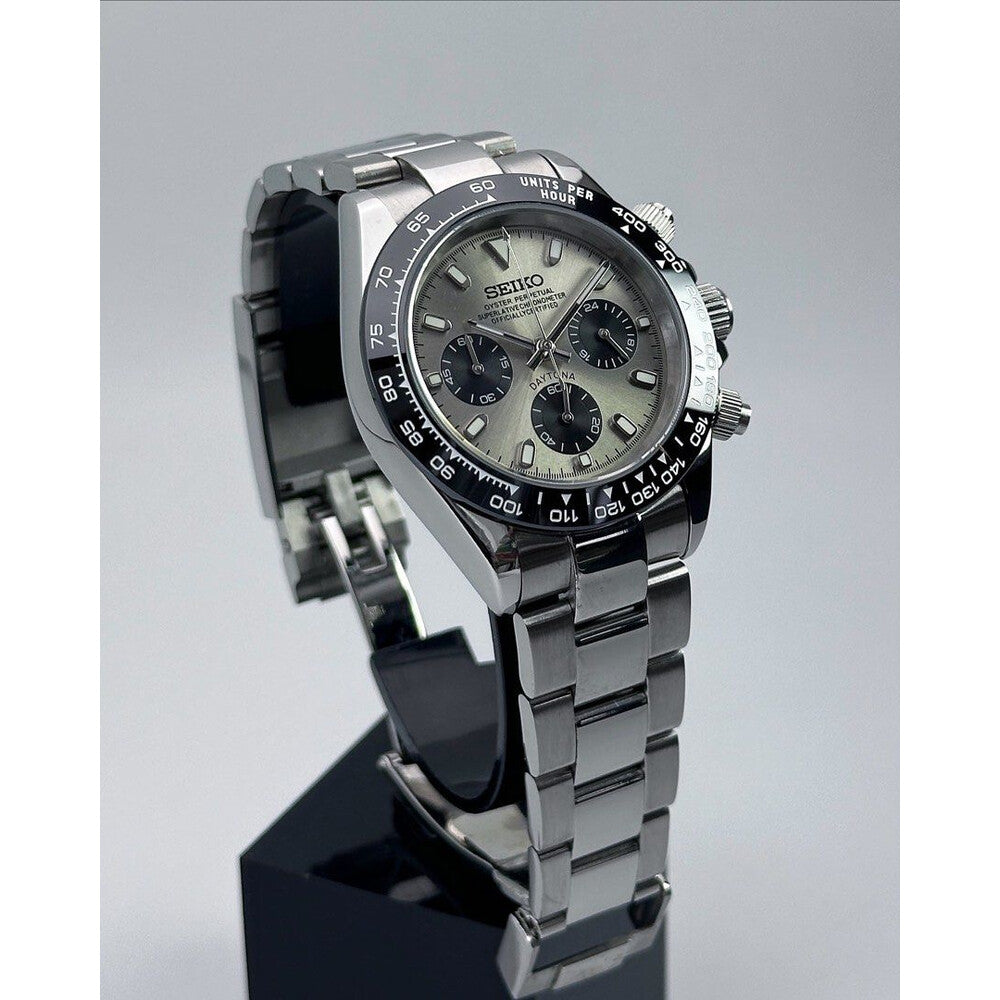 D-Racing "Sahara" (Ghost) - Reloj personalizado con cristal de zafiro y cronógrafo VK63 | XP Watch Co.