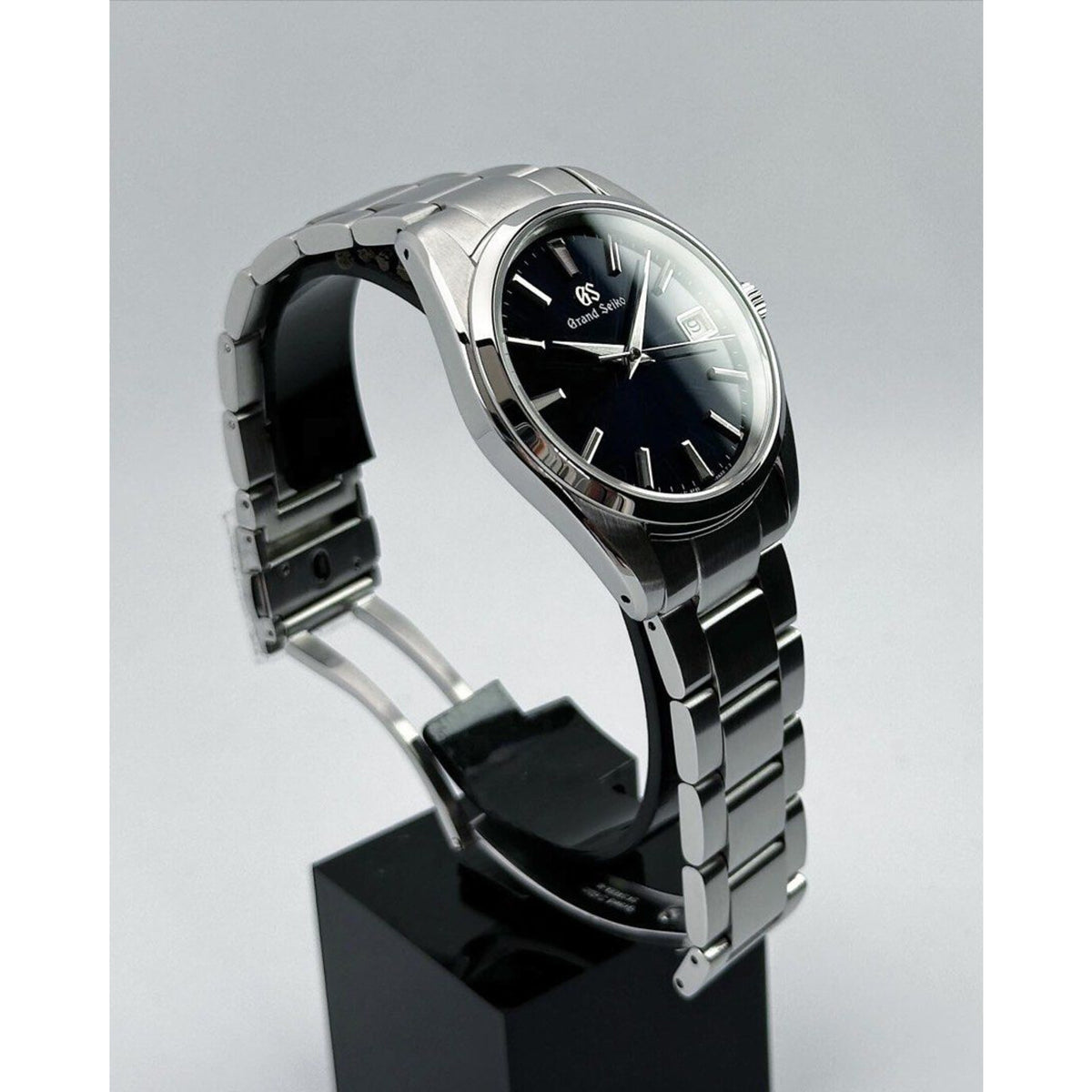 Grandko Mod 39.5mm | Dark Blue - Reloj personalizado con cristal de zafiro y acero inoxidable 316L | XP Watch Co.