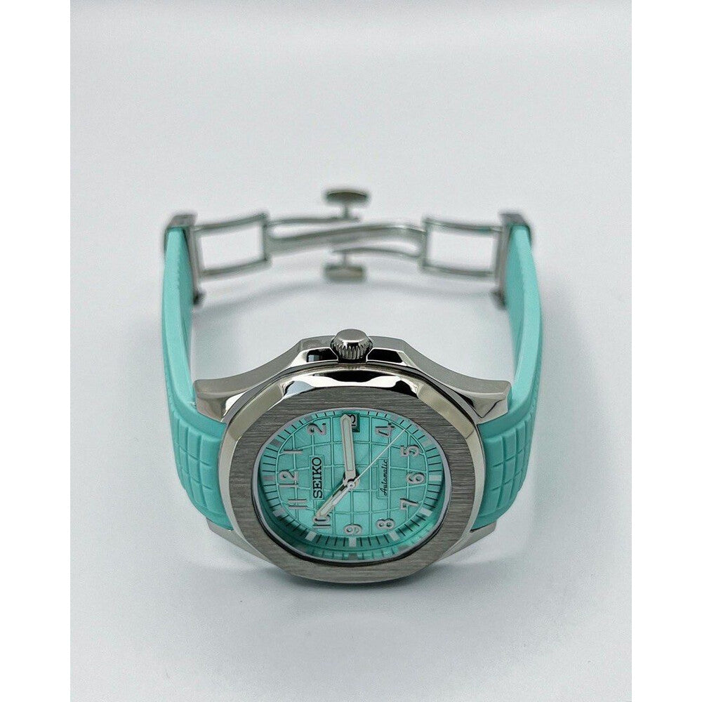 Aqua-Tropic Mod "Tiffany Blue" - Reloj personalizado con cristal de zafiro y acero inoxidable 316L | XP Watch Co.