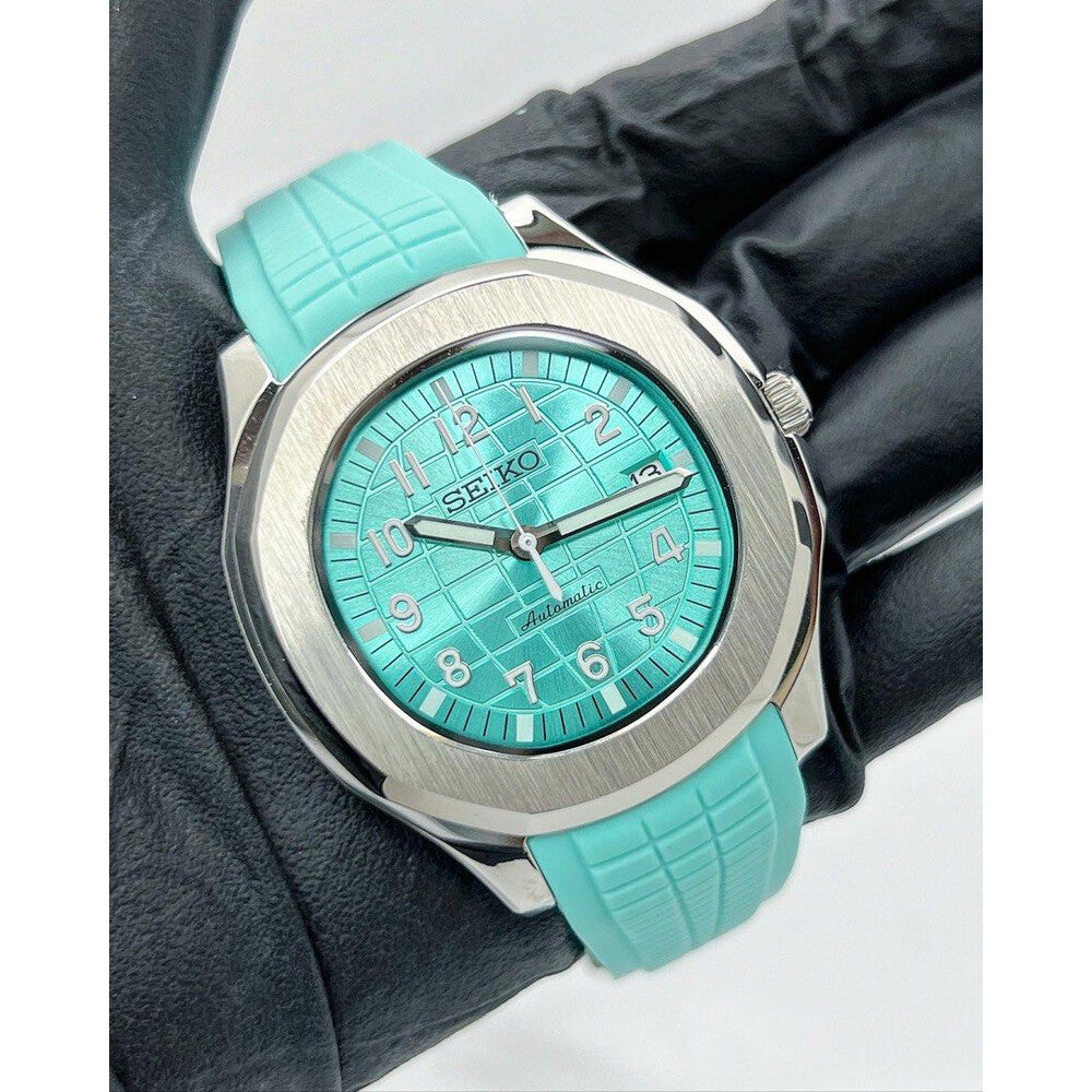 Aqua-Tropic Mod "Tiffany Blue" - Reloj personalizado con cristal de zafiro y acero inoxidable 316L | XP Watch Co.