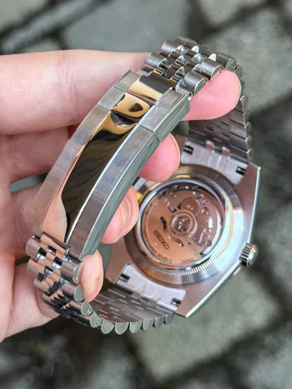 Sky-Dweller "Silver Dial" - Reloj personalizado con movimiento automático NH35 y acero inoxidable 316L | XP Watch Co.