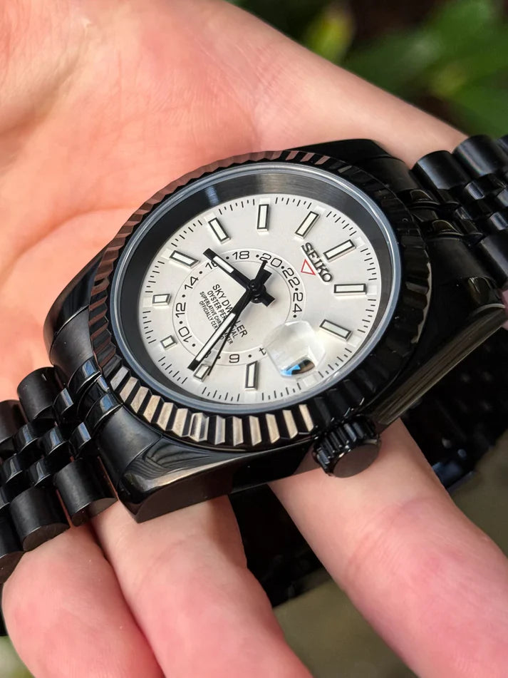 Sky-Dweller "Black / White" - Reloj personalizado con cristal de zafiro y acero inoxidable 316L | XP Watch Co.