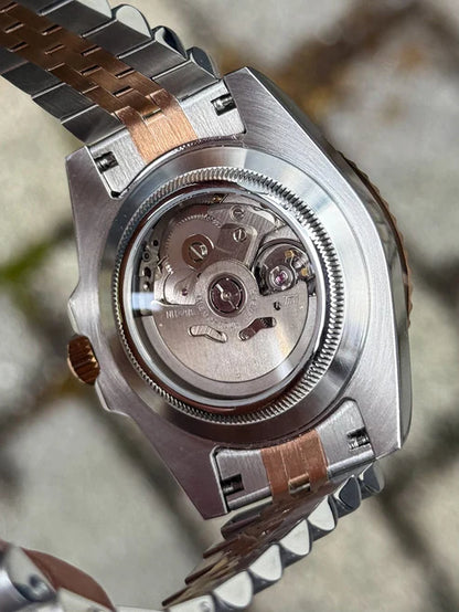 GMT Dual-Time Dual-Time "Two-tone Coke" (Rootbeer) - Reloj personalizado con movimiento automático NH35 y acero inoxidable | XP Watch Co.