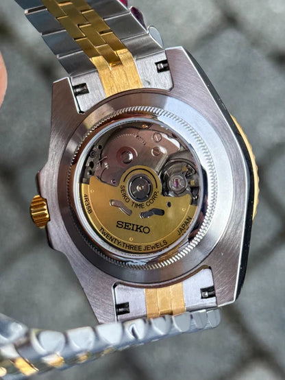 GMT Dual-Time Dual-Time "Two-tone Gold Black" - Reloj personalizado con movimiento automático NH35 y cristal de zafiro | XP Watch Co.