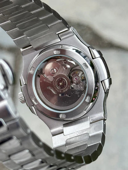 Nautic Mod "Emerald Green" - Reloj personalizado con movimiento automático NH35 y acero inoxidable 316L | XP Watch Co.