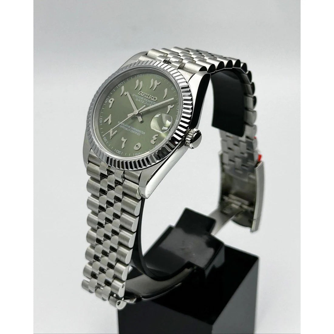 DJ-Fluted "Green" Árabe - Reloj personalizado con movimiento automático NH35 y cristal de zafiro | XP Watch Co.