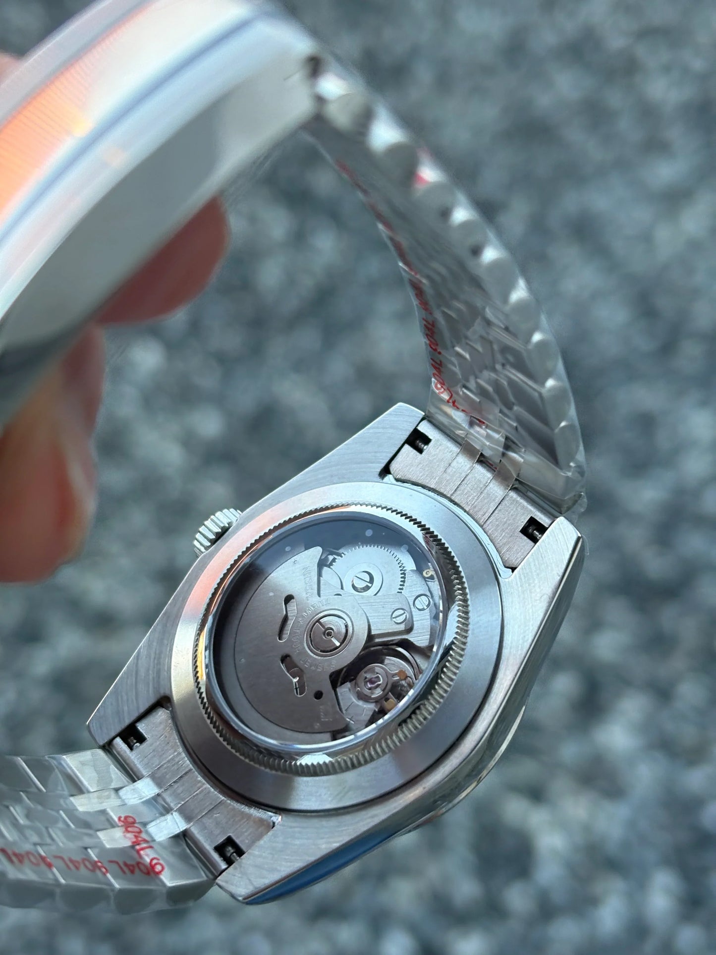 DJ-Fluted "Black" (Who Cares..) - Reloj personalizado con movimiento automático NH35 y acero inoxidable 316L | XP Watch Co.