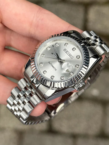 Ladyjust "Silver Diamond" - Reloj personalizado con cristal de zafiro y acero inoxidable 316L | XP Watch Co.