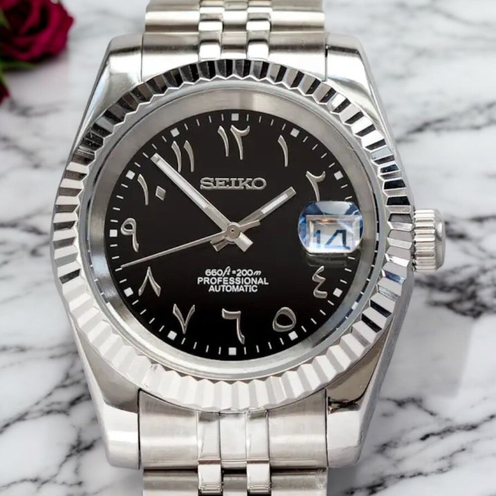 DJ-Fluted "Black" Árabe - Reloj personalizado con movimiento automático NH35 y cristal de zafiro | XP Watch Co.