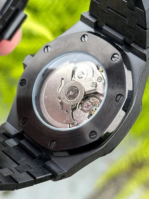 ROAK Chronograph "Black Panther" - Reloj personalizado con movimiento automático NH35 y acero inoxidable 316L | XP Watch Co.
