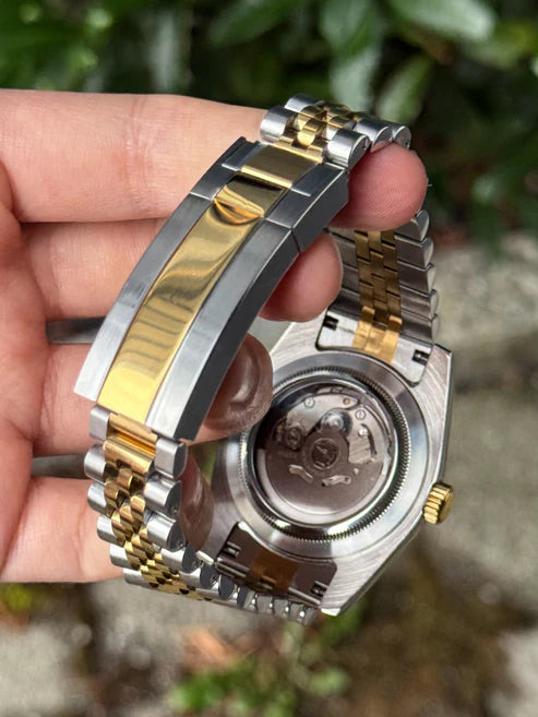 Sky-Dweller | Two Tone Gold "Blanco" - Reloj personalizado con movimiento automático NH35 y cristal de zafiro | XP Watch Co.