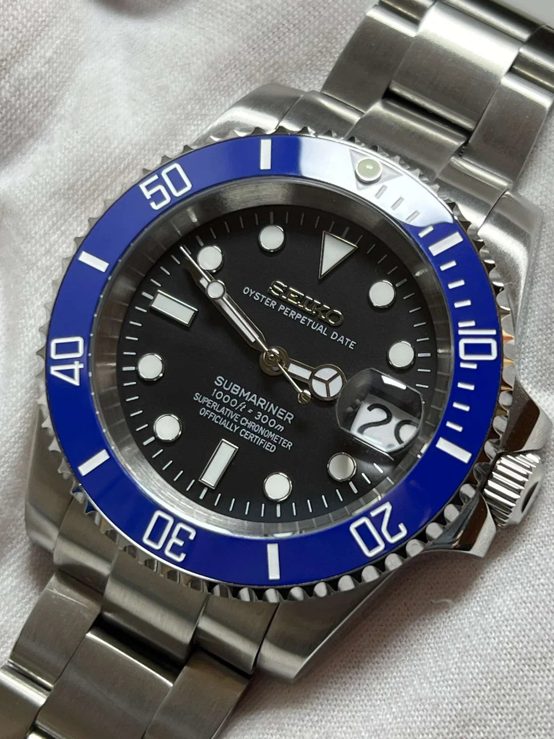 Sub-Diver "Blue Black" (Cookie Monster) con movimiento NH35, cristal zafiro y acero 316L | XP Watch Co.