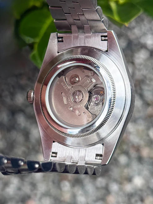 DJ-Fluted "Silver" Olive dial diamond con movimiento NH35 visible, acero 316L y cristal zafiro | XP Watch Co.
