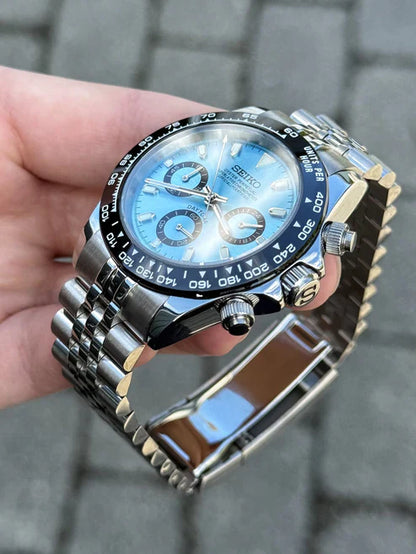 D-Racing "Ice Blue" - Reloj personalizado con cronógrafo VK63 y cristal de zafiro | XP Watch Co.