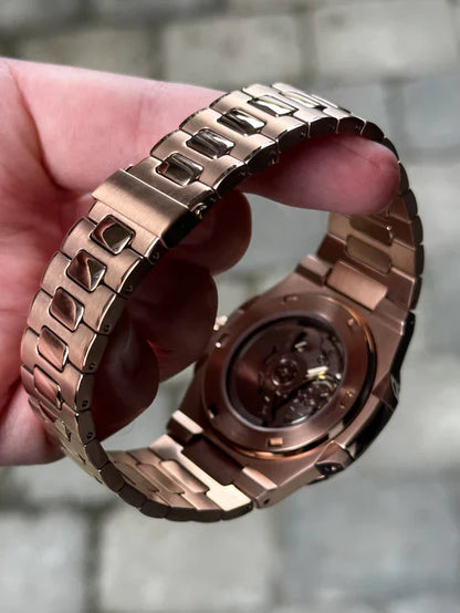 Nautic "Open Heart" Rose Gold Chocolate - Reloj personalizado con movimiento automático NH35 y acero inoxidable 316L | XP Watch Co.