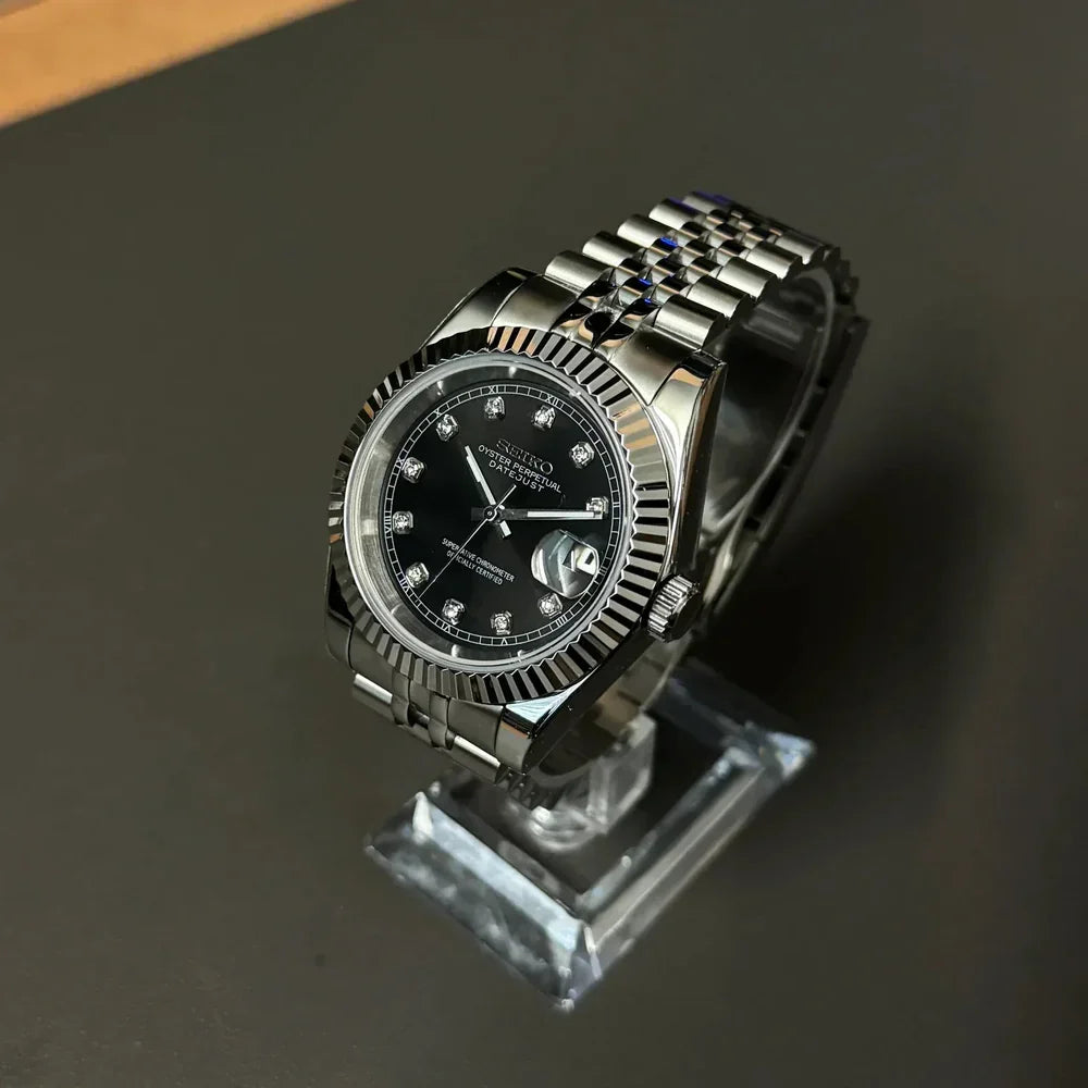 DJ-Fluted "Silver" Black Dial con movimiento NH35, acero 316L y cristal zafiro | XP Watch Co.