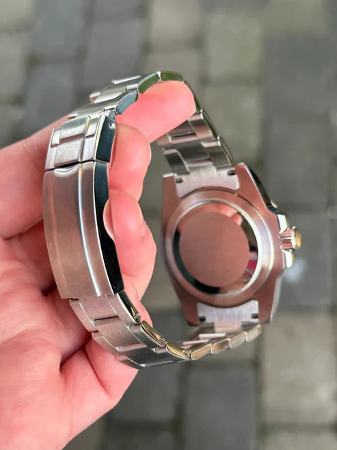 GMT Dual-Time"Sprite" - Reloj personalizado con acero inoxidable 316L y movimiento automático NH35 | XP Watch Co.