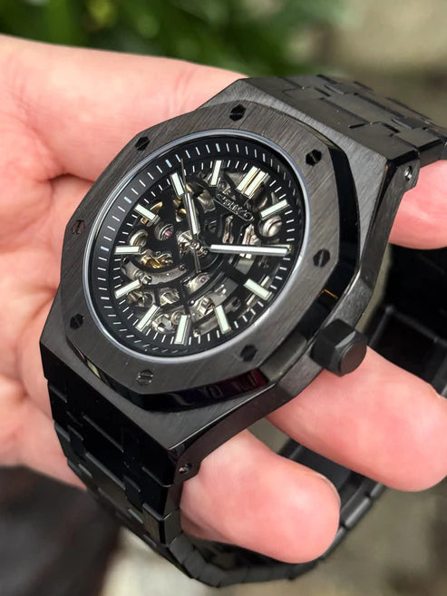 ROAK "Skeleton Black" - Reloj personalizado con movimiento automático NH35 y acero inoxidable 316L | XP Watch Co.