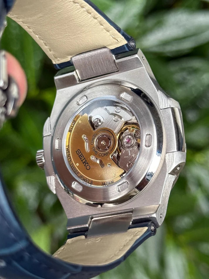 Nautic "Open Heart" Dark Blue - Correa de Cuero - Reloj personalizado con movimiento NH35 | XP Watch Co.