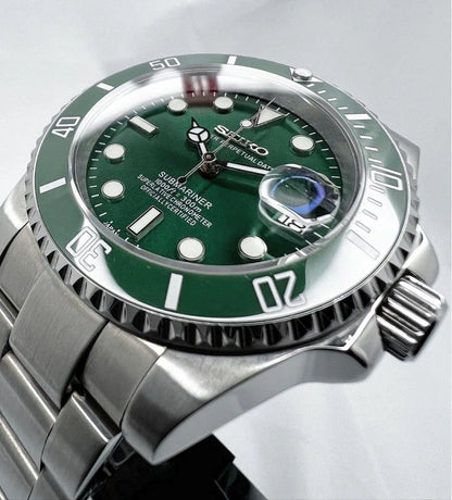 Sub-Diver "Hulk" - Reloj personalizado con cristal de zafiro y acero inoxidable 316L | XP Watch Co.