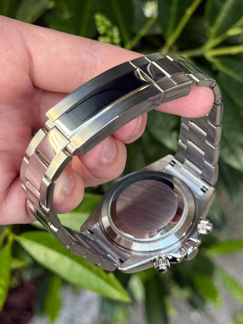 D-Racing "Panda" - Reloj personalizado con acero inoxidable 316L y cristal de zafiro | XP Watch Co.