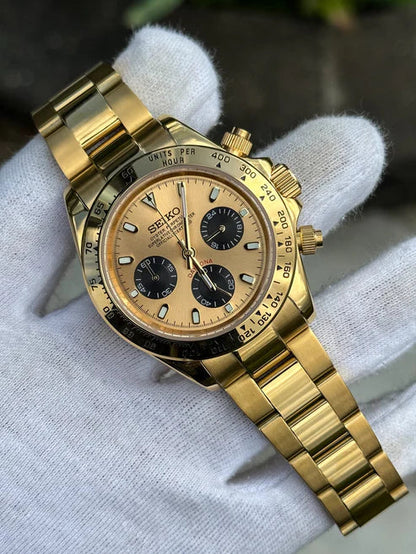 D-Racing "Gold W/Black (Pikachu)" - Reloj personalizado con cristal de zafiro y cronógrafo VK63 | XP Watch Co.