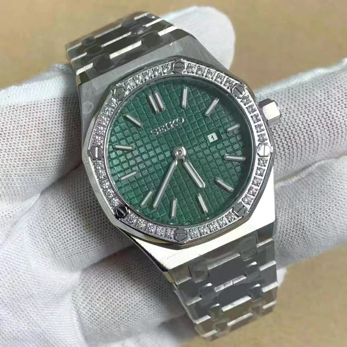 ROAK "Diamond" Green para Mujer - Reloj personalizado con movimiento automático NH35 y cristal de zafiro | XP Watch Co.