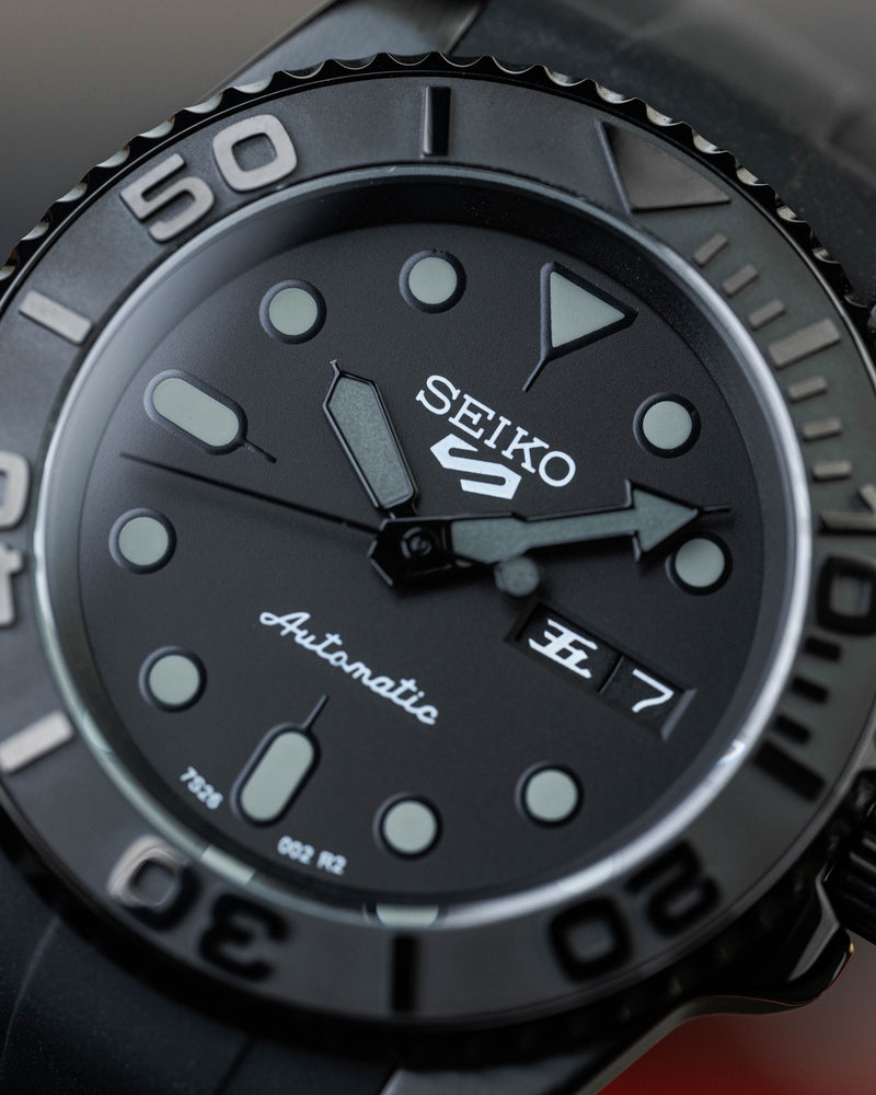 Seimod Black Knight - Reloj personalizado con movimiento automático NH35 y cristal de zafiro | XP Watch Co.