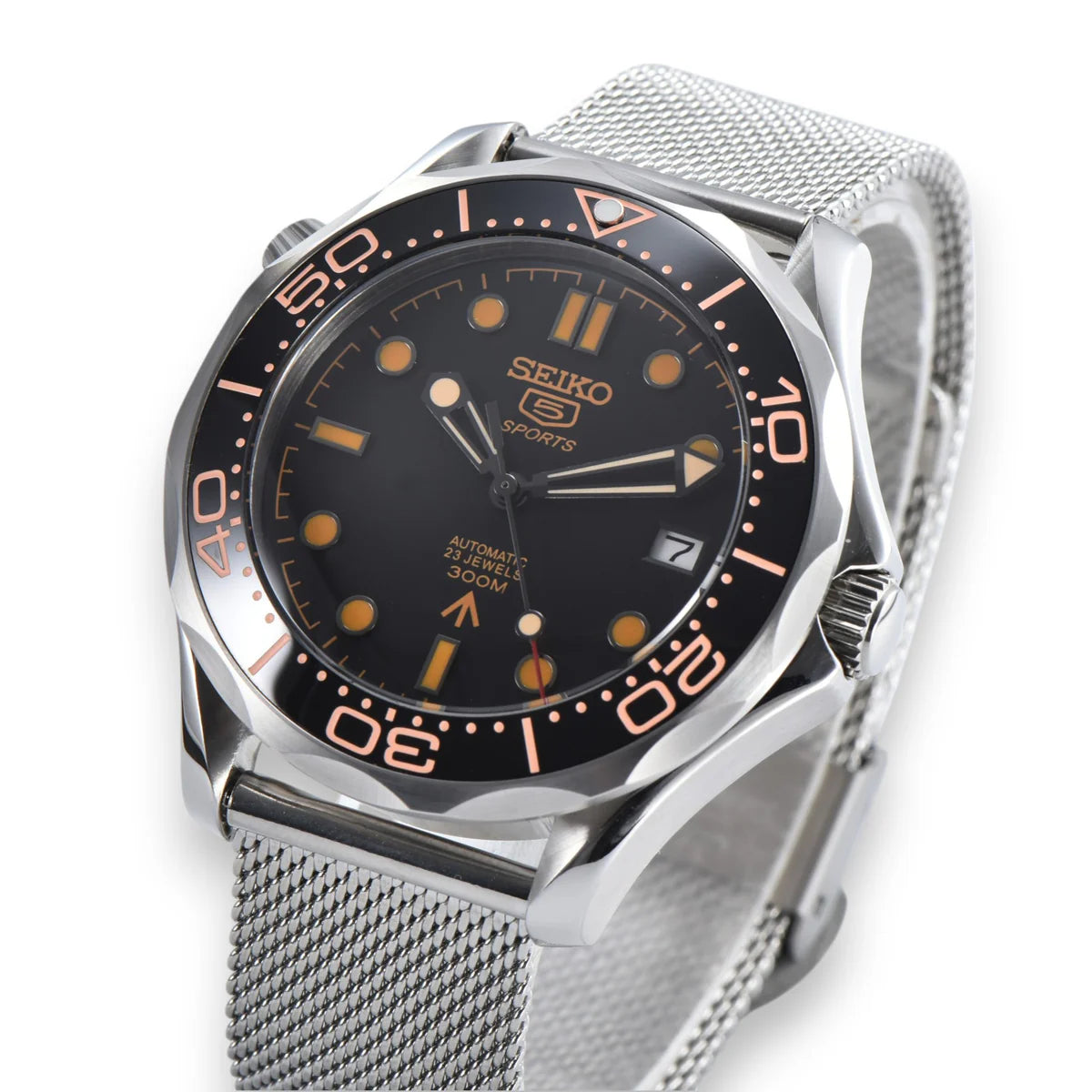 Mod Seamaster Diver 5 Sports - 007 - Reloj personalizado con acero inoxidable 316L y movimiento automático NH35 | XP Watch Co.