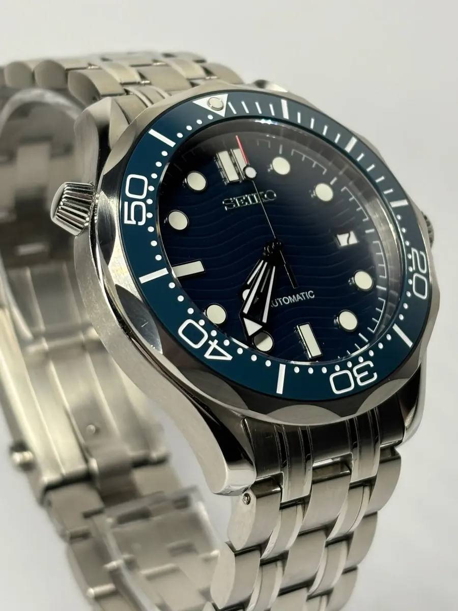 Mod Seamaster Diver Blue - Reloj personalizado con movimiento automático NH35 y cristal de zafiro | XP Watch Co.